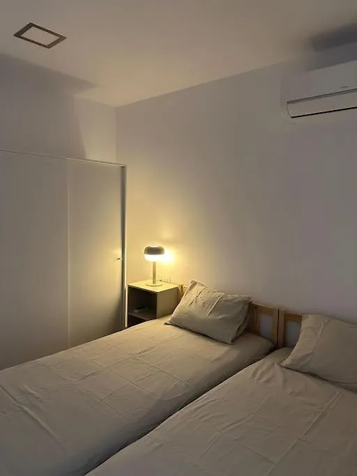 Apartamento A 1 Minuto De La Playa Castelldefels Apartment